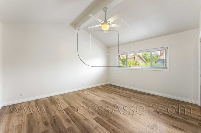Building Photo - Spacious 4 Bedroom Home with Private Yard & Covered Patio in Anaheim Hills