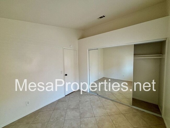 Building Photo - 1412 Pace Ct
