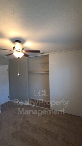 Building Photo - 29940 Evans Rd