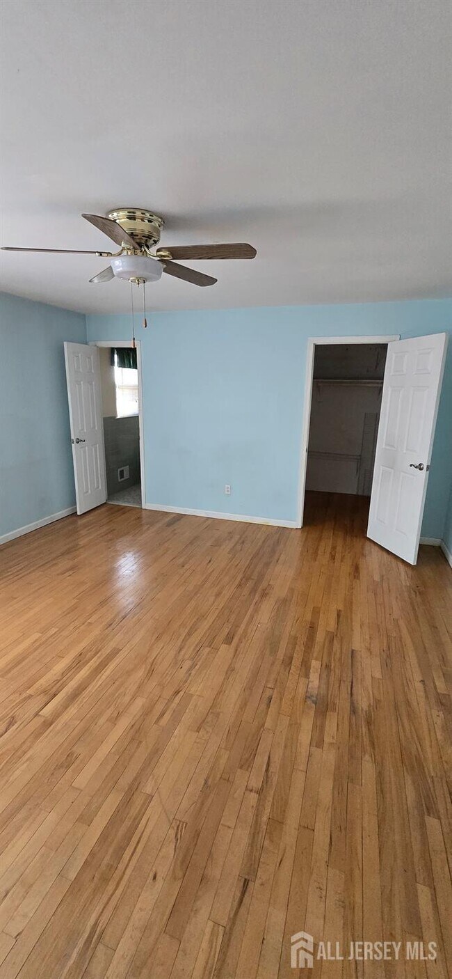 Building Photo - 78 Highview Dr