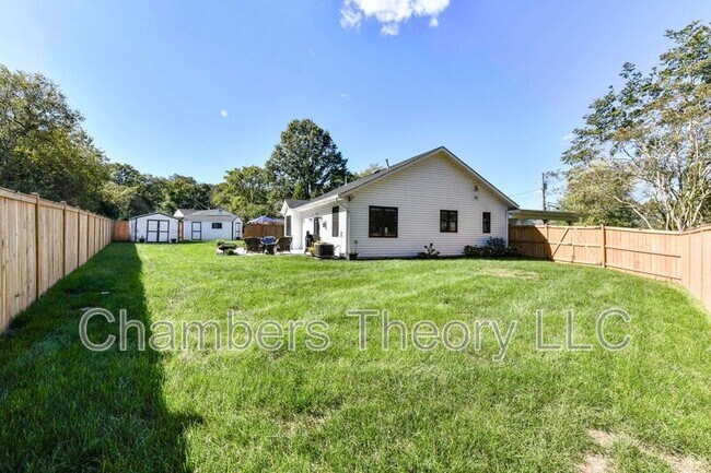 Building Photo - 3601 Keota St