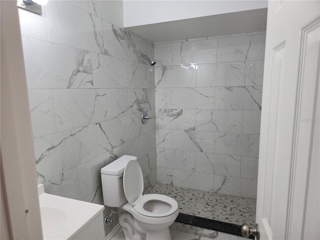 Building Photo - 500 Evergreen Ave