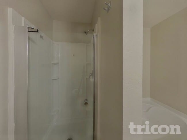 Building Photo - 12501 Shine Ave