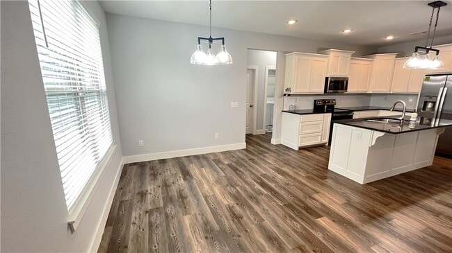 Building Photo - 3 Mallow Ln