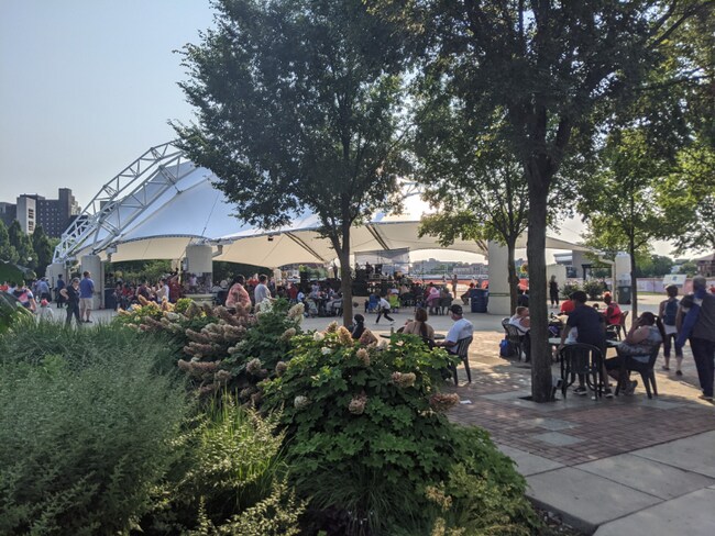 Building Photo - 11 Linwood St