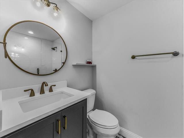 Building Photo - 7049 Gateridge Dr