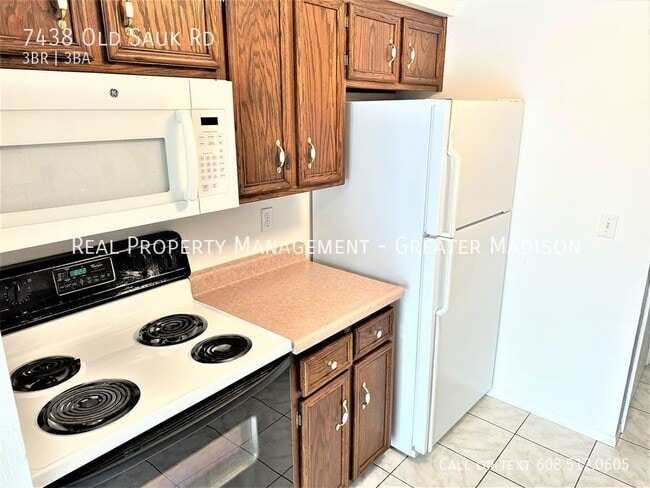 Building Photo - 7438 Old Sauk Rd