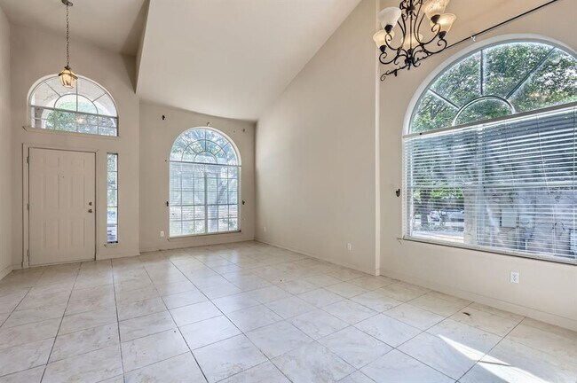 Building Photo - 1714 Candelaria Mesa Dr