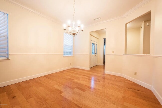 Building Photo - Spacious 4 bedroom house with 2.5 baths in desirable gated LaCita neighborhood