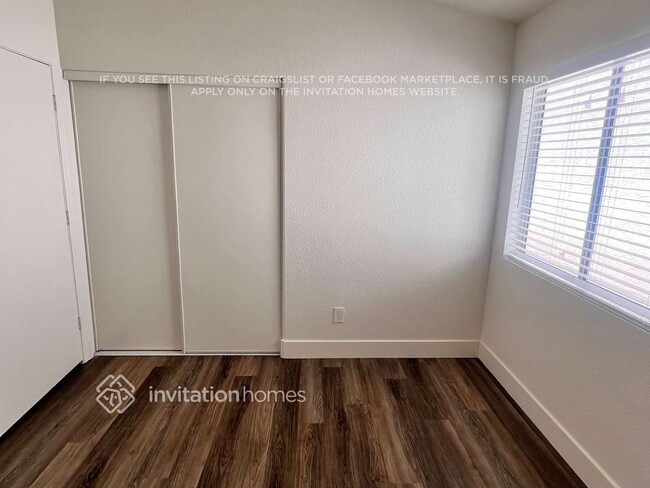 Building Photo - 9092 Sandy Slate Way