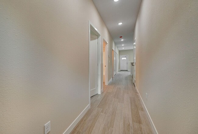 Building Photo - Modern New Construction | 2 Bedroom, 2 Bathroom Units in Tuscola