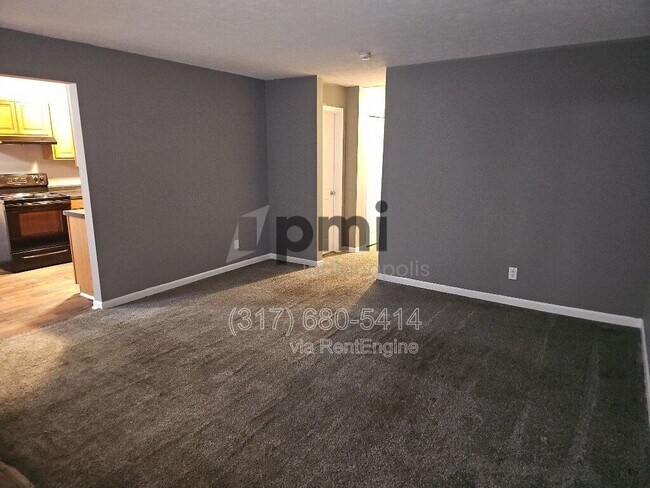 Building Photo - 10644 Lostpine Ln