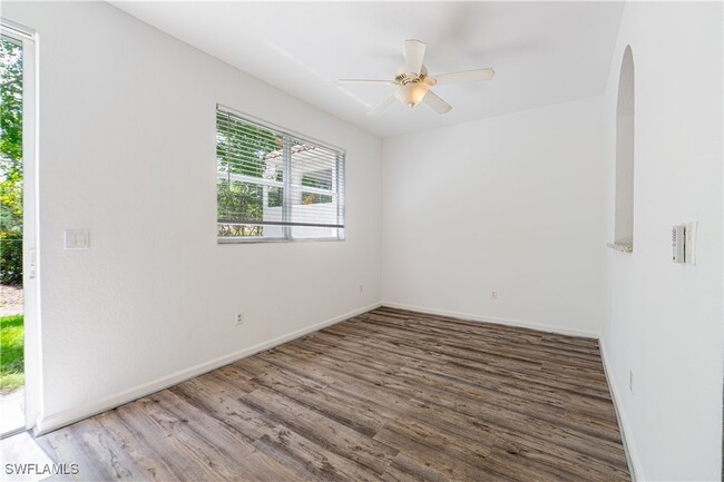 Building Photo - 7005 Romana Way