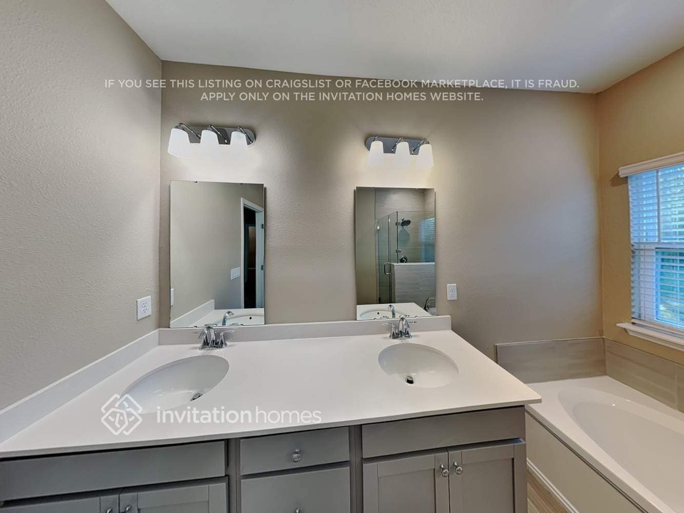 Building Photo - 6748 Hvn Crst Ct