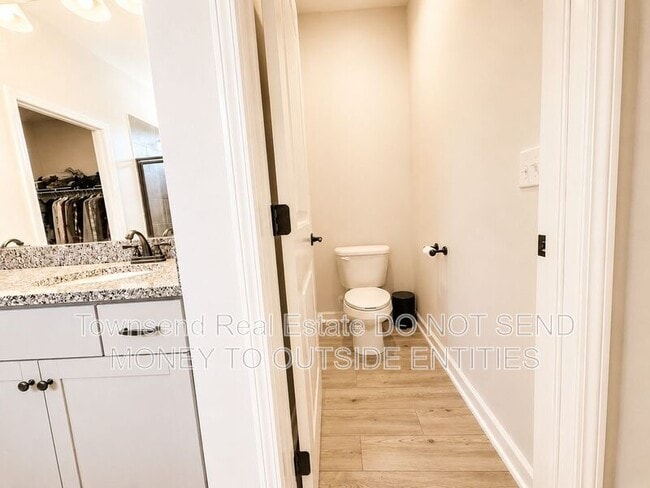 Building Photo - 1716 Nesting Trl Dr