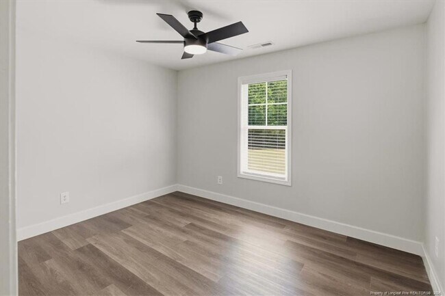 Building Photo - 170 Starlight Dr