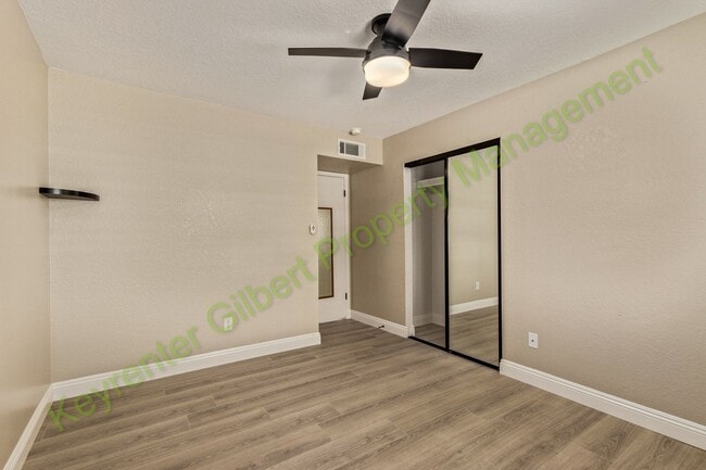 Building Photo - Beautiful Gilbert Home with Pool — Convenient Location & Modern Upgrades!