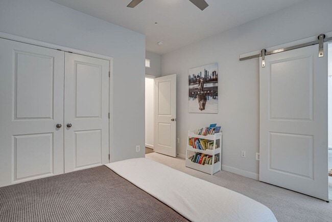 Building Photo - Luxury Townhome with Stunning Views and Prime Location For Sale or For Rent near National Harbor