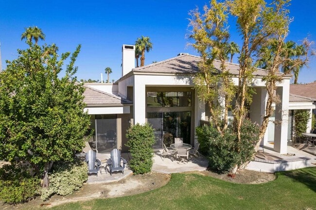 Building Photo - 54623 Shoal Creek