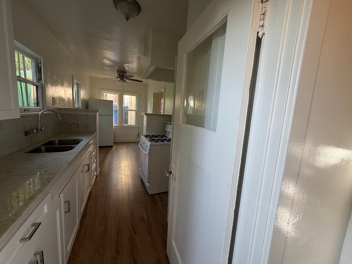 Building Photo - 1939 W Washington Blvd