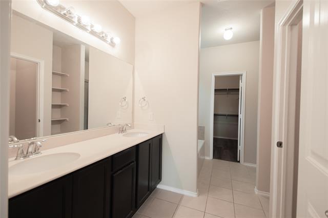 Building Photo - 1432 Christina Creek Dr