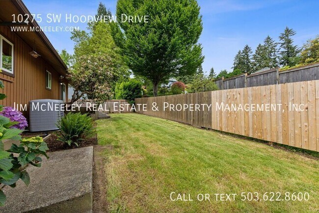 Building Photo - 10275 SW Hoodview Dr