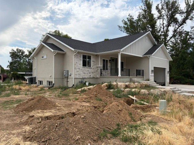 Building Photo - 356 S 800 W