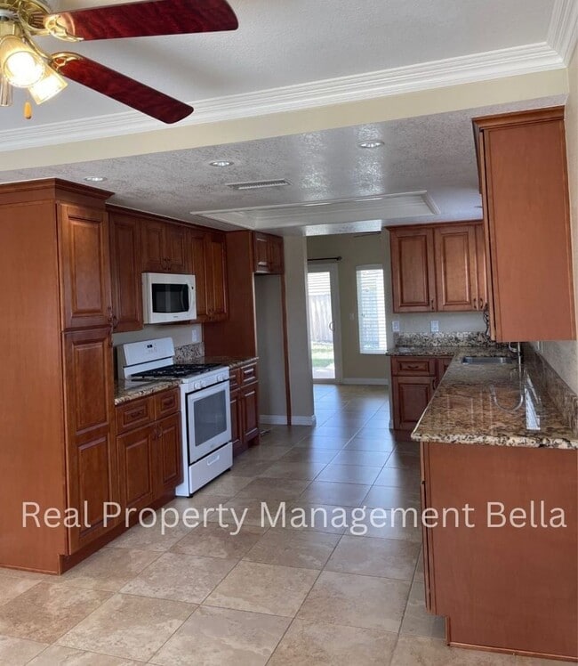 Building Photo - Charming Corner-Lot Home on a Peaceful Cul...