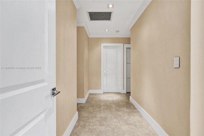 Building Photo - 7620 SW 164th St