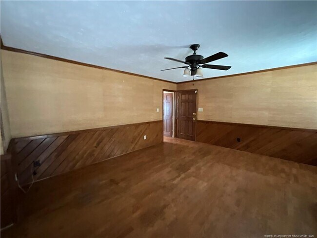 Building Photo - 619 Lufkin Cir