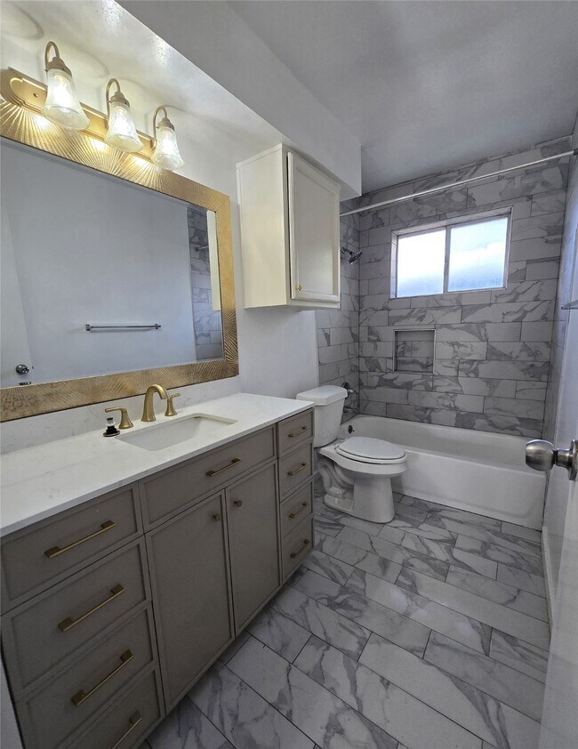 Building Photo - 1231 Lyric Ln