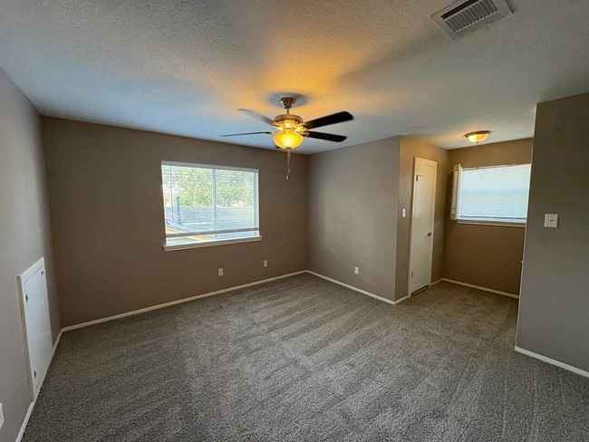 Building Photo - 22508 Red River Dr