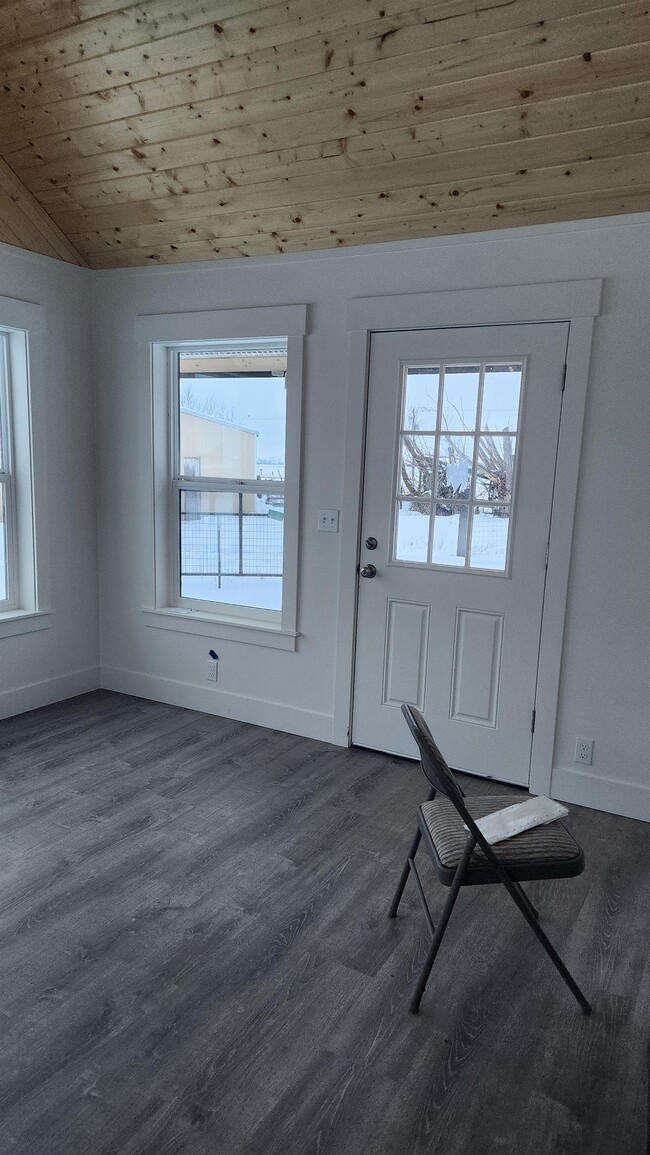 Building Photo - 6200 Smithson Rd