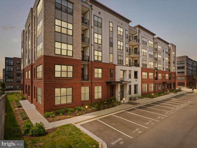 Building Photo - 106 St Ives Pl