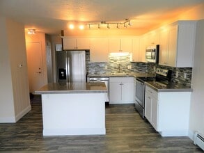 Building Photo - Long Term Rental- Dillon Valley East S205