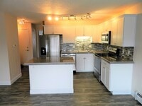 Building Photo - Long Term Rental- Dillon Valley East S205