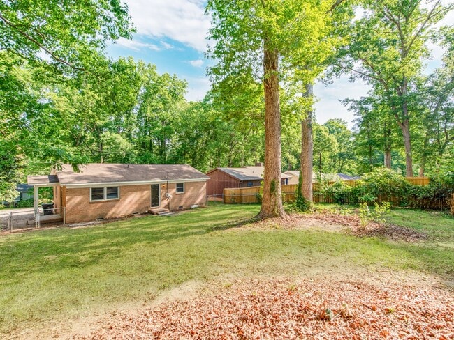 Building Photo - Charming 3-bedroom, 1-bath home in Stanley, NC