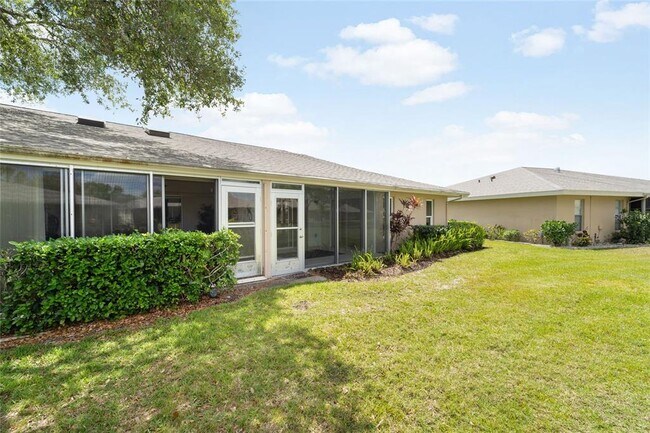 Building Photo - 5689 Evergreen Dr