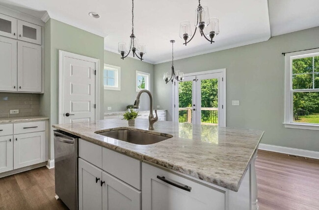 Building Photo - Charming 3-Bedroom Bunn Home with Granite ...