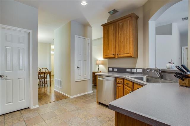 Building Photo - 2808 Cypress Point Dr