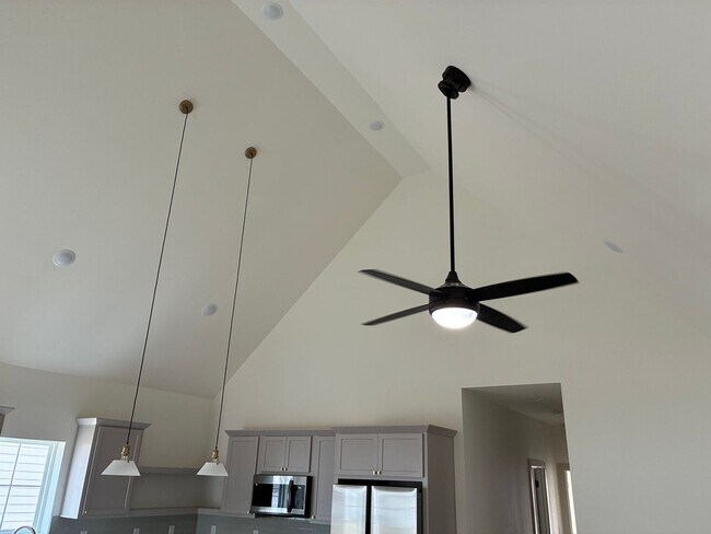 Building Photo - Brand New 2 Bed Home - Springfield MO