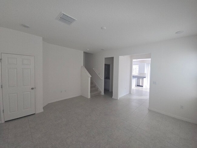 Building Photo - 3-Bedroom, 2.5-Bathroom Townhome ***(MOVE-IN SPECIAL/50% OFF 2ND MONTH)***