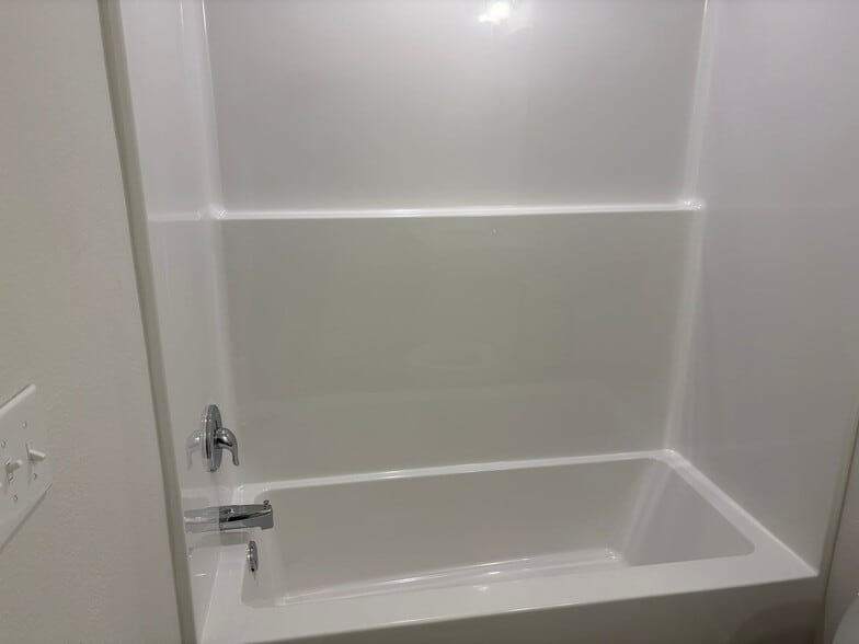 Building Photo - 4051 Pendragon Cir