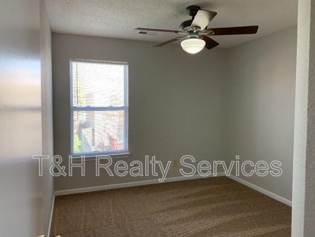 Building Photo - 5978 Claymont Blvd