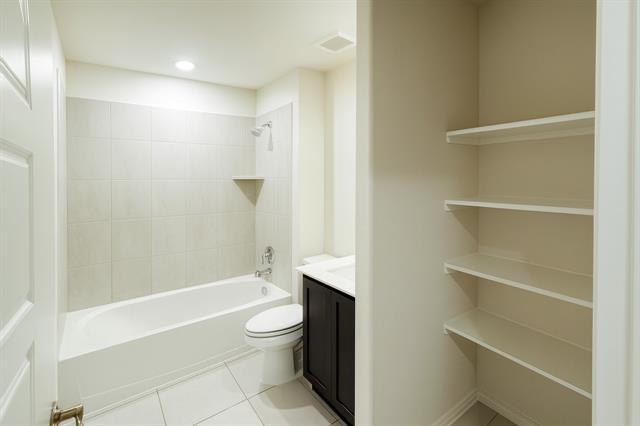 Building Photo - 8375 George Brown Dr