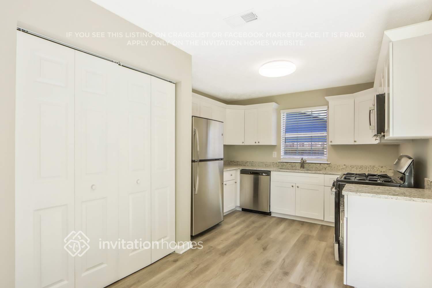 Building Photo - 6635 Emerald Pointe Cir