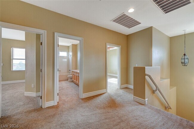Building Photo - 9462 Castillana Ct