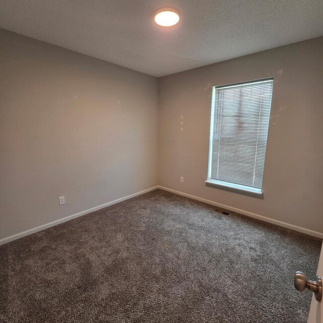 Building Photo - 18713 Woodruff St