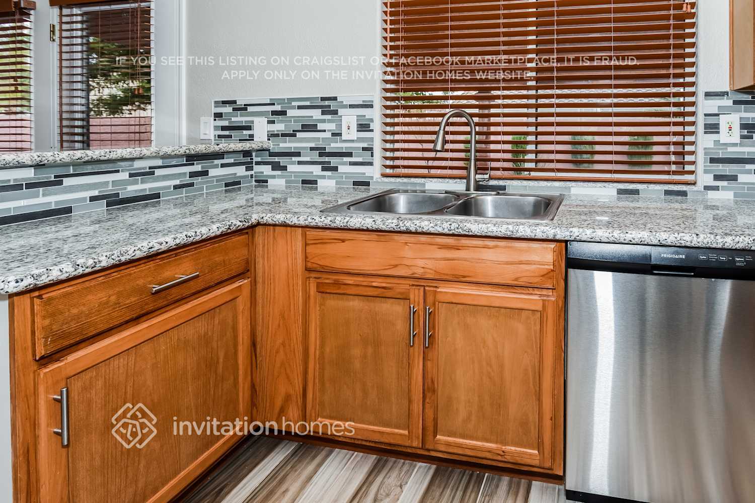 Building Photo - 5788 Day Hunt Trail