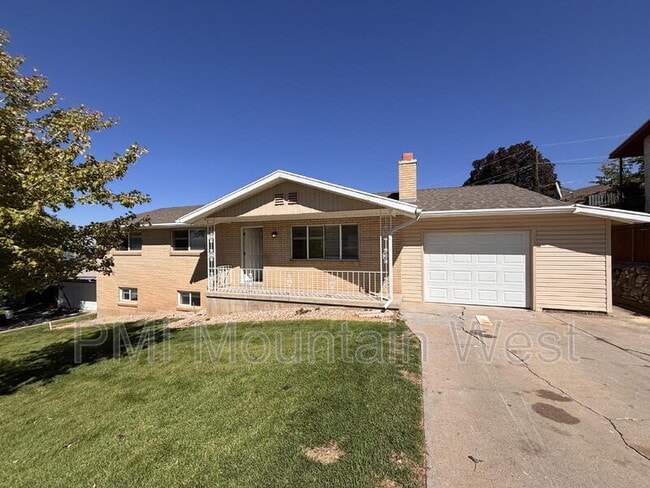 Primary Photo - 1011 Claremont Dr